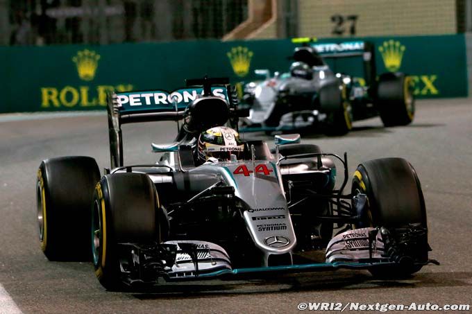 Mercedes moves on after Hamilton (...)