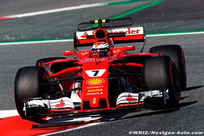 Barcelona, FP3: Ferrari take over (...)