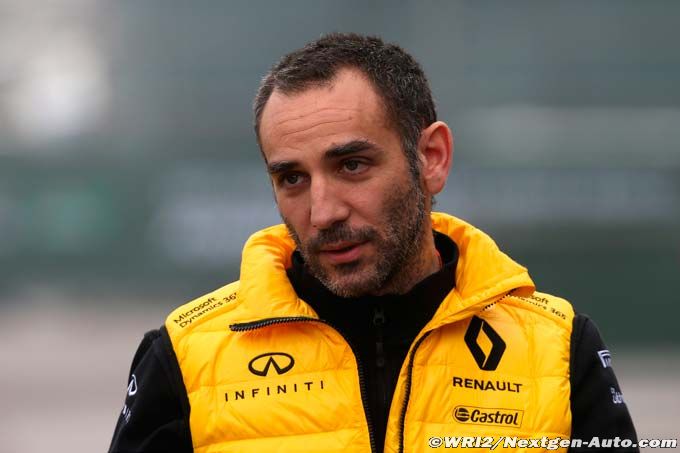 Renault plays down Kubica rumours