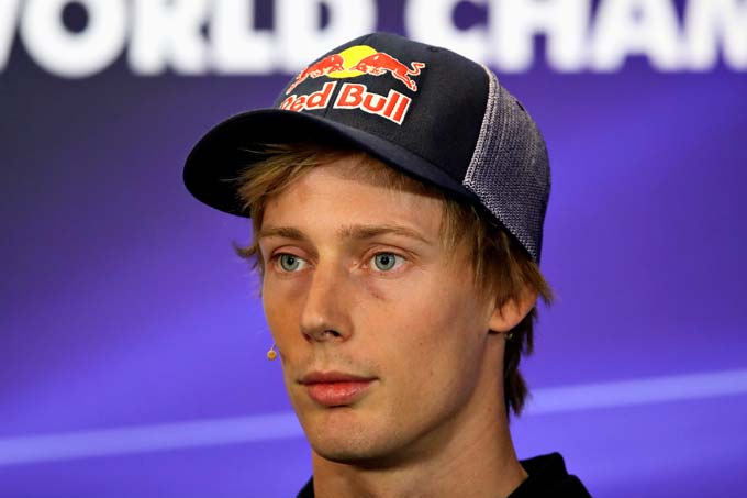 Hartley not ruling out longer F1 (...)