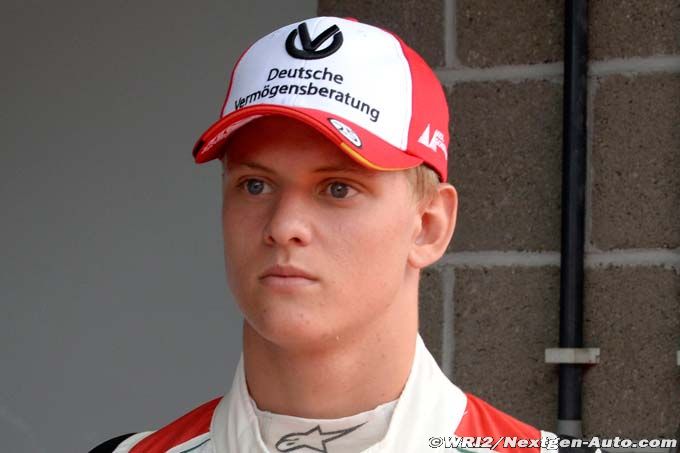 Mick Schumacher va rester en F3 (...)