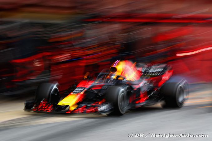Horner : Mercedes et Ferrari craignent