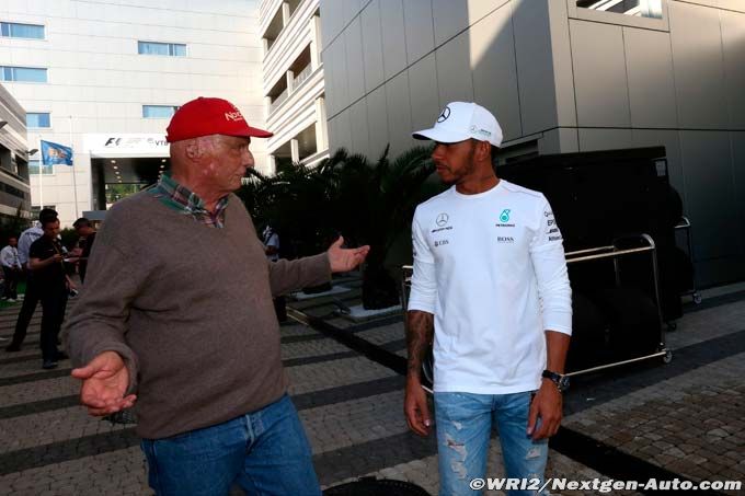 Lauda : Lewis Hamilton continuera (...)