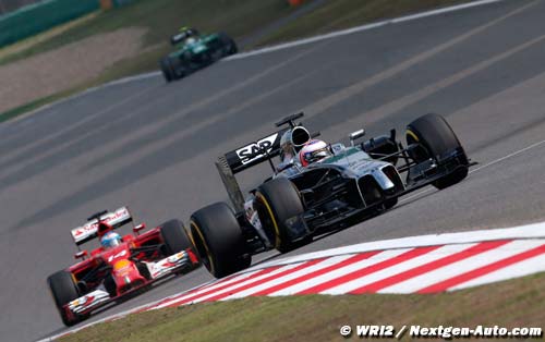 Race - Chinese GP report: McLaren (...)