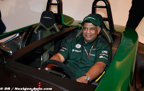 Fernandes sells Caterham GP2 team
