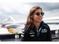 Jamie Chadwick stays on in Williams F1 development role