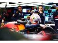 Father says Verstappen 'at home' with Red Bull